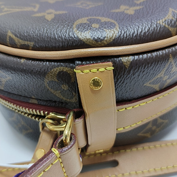 BOITE CHAPEAU PM Monogram Coated Canvas Brown