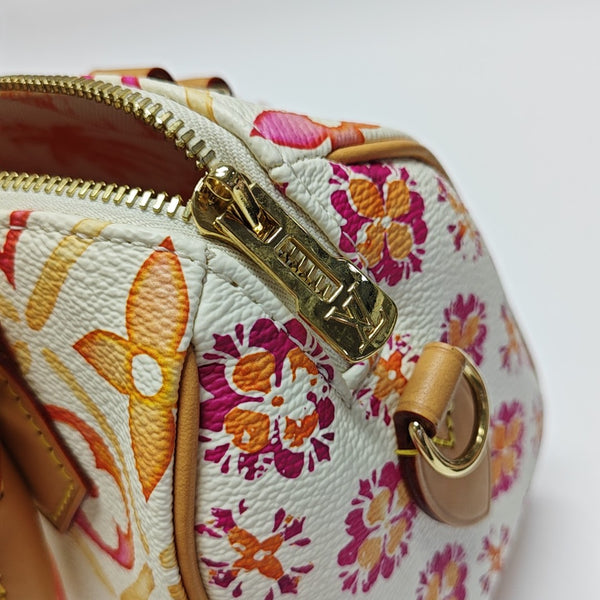 Authenticated pre-owned SPEEDY Monogram Calfskin White - Shoulder Bag at Looply