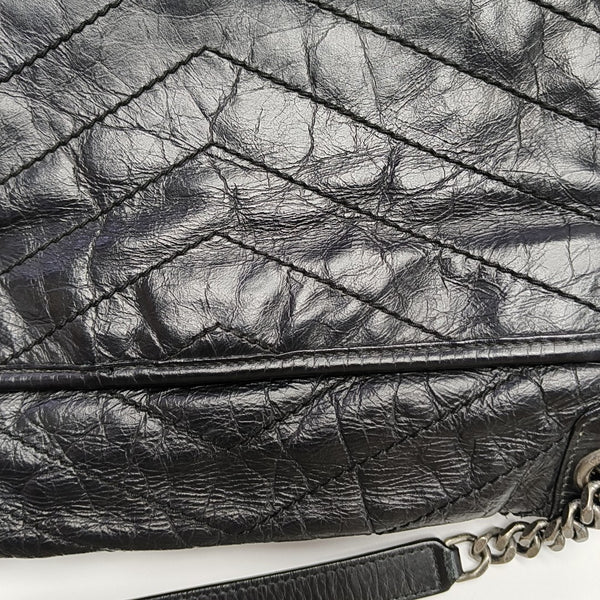 NIKI Medium Chevron Calfskin Black