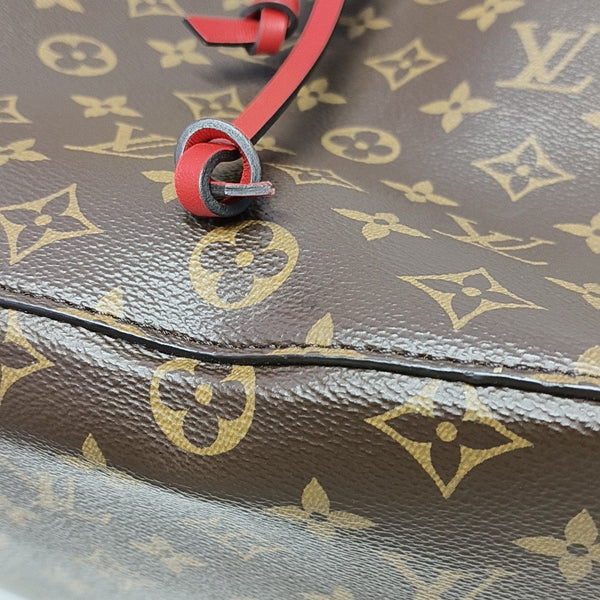 NÉONOÉ MM Monogram Coated Canvas Brown