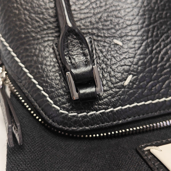 Calfskin Shoulder Bag Black