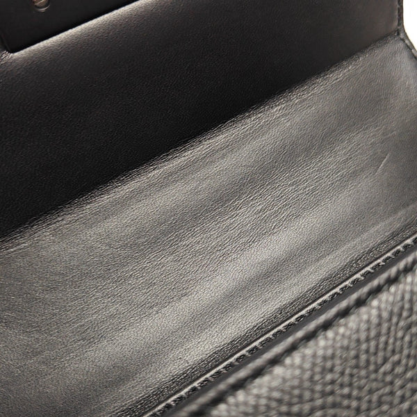 Authenticated pre-owned 30 Montaigne Calfskin Black - Shoulder Bag at Looply