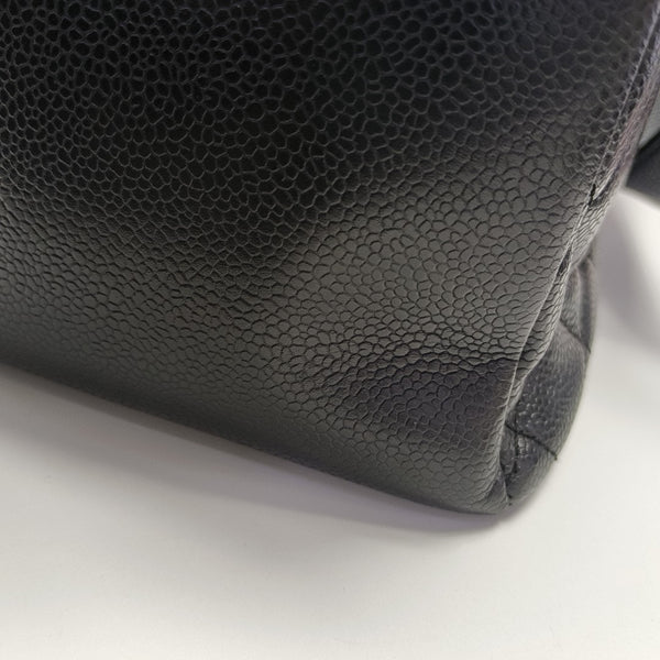 CHANEL GST Large Quilted Grained Calfskin Brown