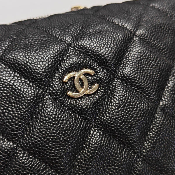 HOBO Quilted Grained Calfskin Black
