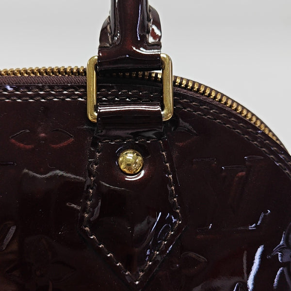 Authenticated pre-owned ALMA BB Patent Leather Red - Crossbody Bag at Looply
