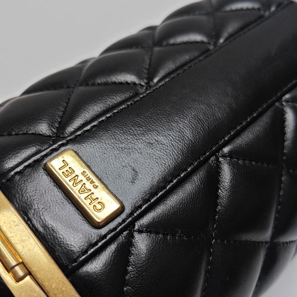 CROWN BOX VANITY Quilted Lambskin Black