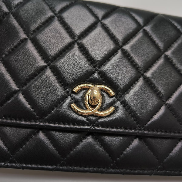 TRENDY CC WOC Quilted Lambskin Black