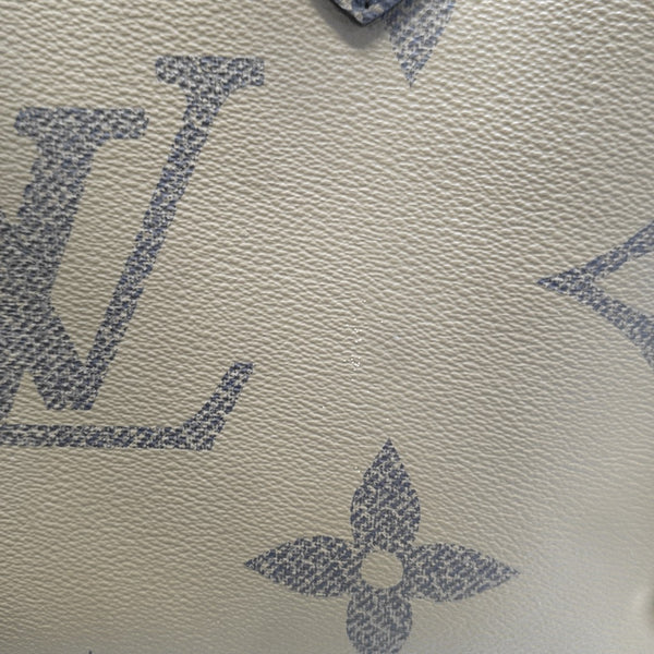 Authenticated pre-owned ONTHEGO MM Monogram Coated Canvas Brown - Tote Bag at Looply