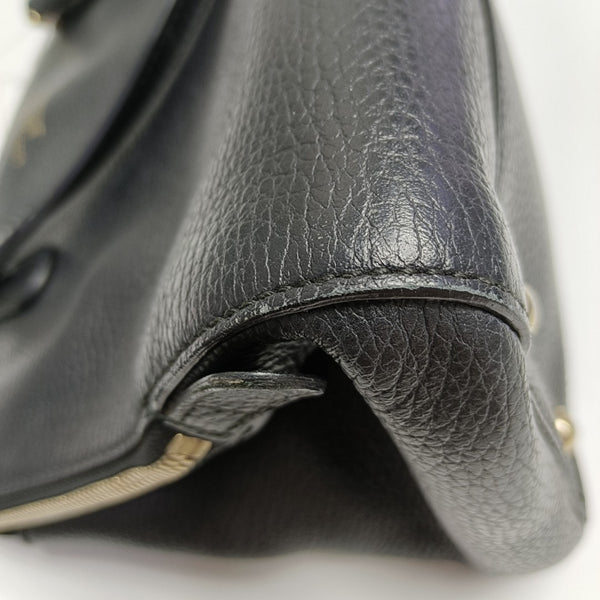 Swing Calfskin Black