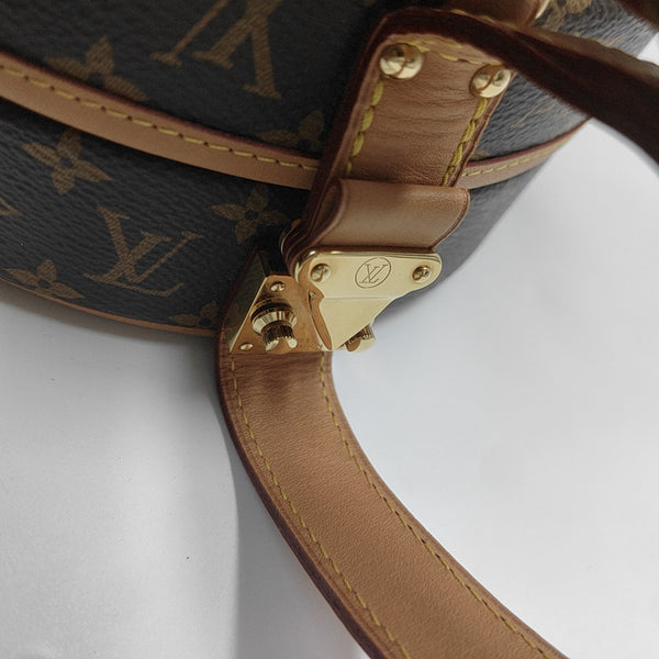 BOITE CHAPEAU PM Monogram Coated Canvas Brown