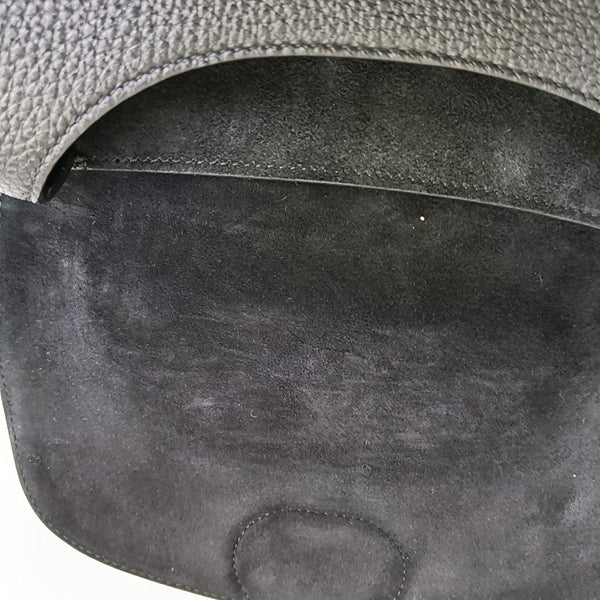 Bobby Medium Calfskin Black