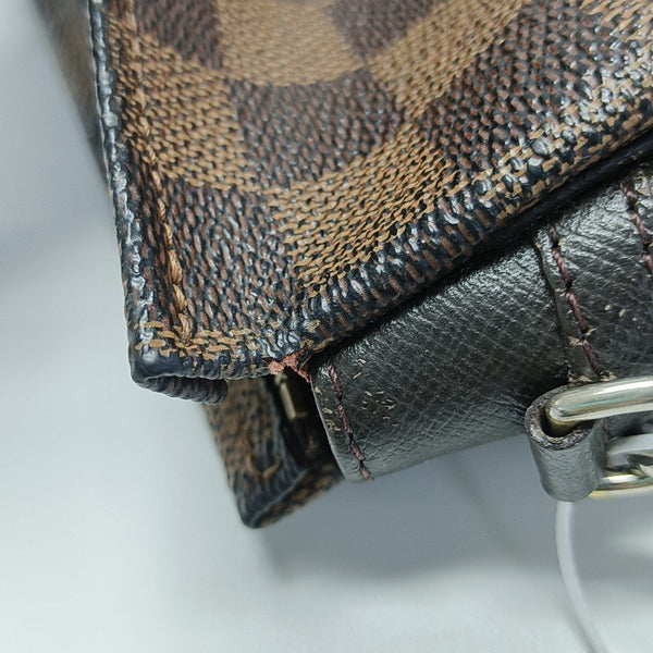 TROUSSE MAKE UP Damier Ebene Coated Canvas Brown
