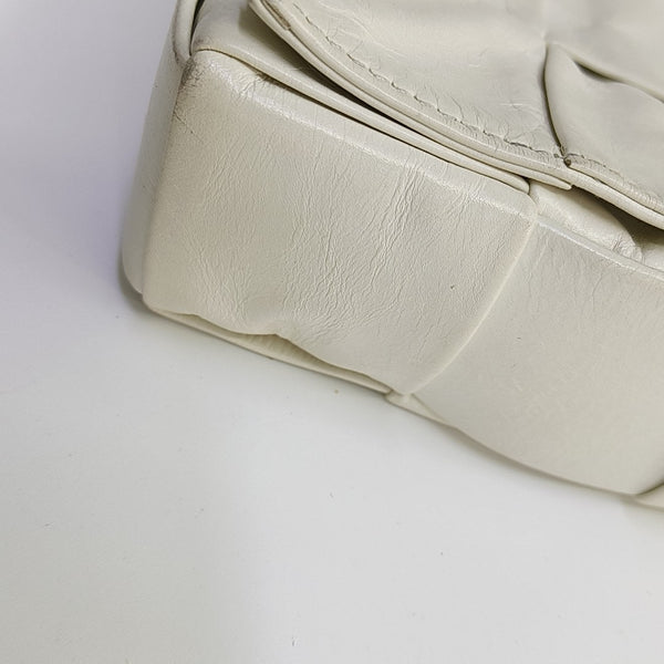 Cassette Medium Calfskin White