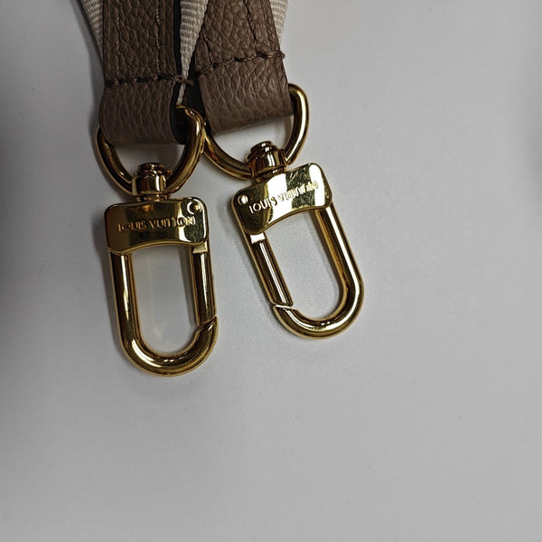 DIANE Monogram Calfskin Gray