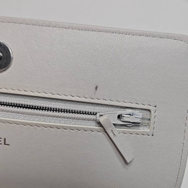 CHANEL 19 Small Quilted Lambskin White