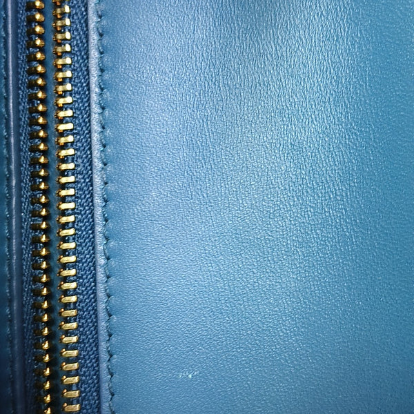 30 Montaigne Calfskin Blue