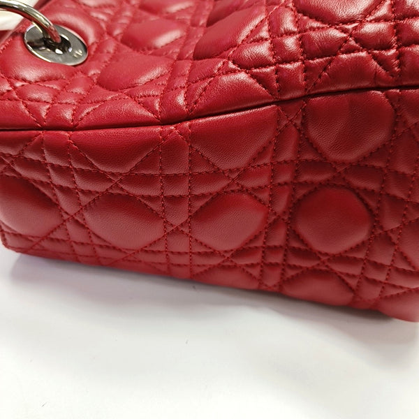 Authenticated pre-owned Lady Dior Medium Cannage Lambskin Red - Tote Bag at Looply