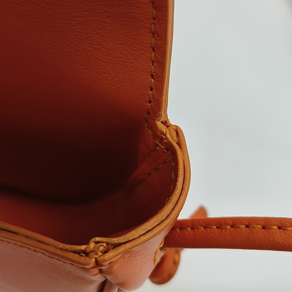 TRIANGLE Calfskin Orange