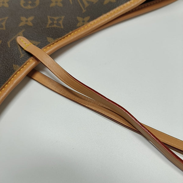 CARRYALL MM Monogram Coated Canvas Brown