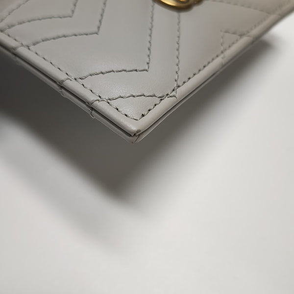 GG Marmont Mini Quilted Calfskin Gray Card Holder