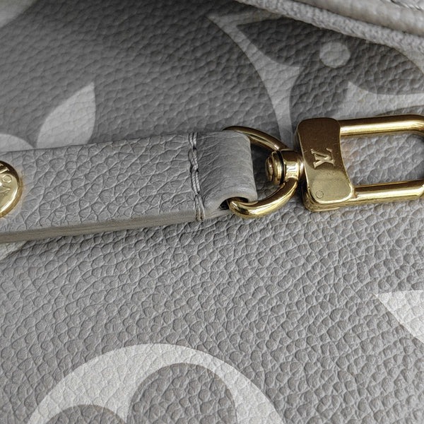 IVY Monogram Calfskin Gray
