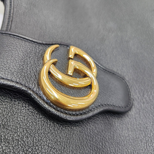 Aphrodite Medium Calfskin Black