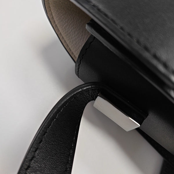 Madame Calfskin Black