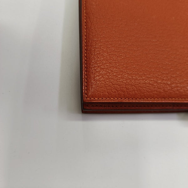 Bearn Medium Chèvre Mysore Orange Wallet