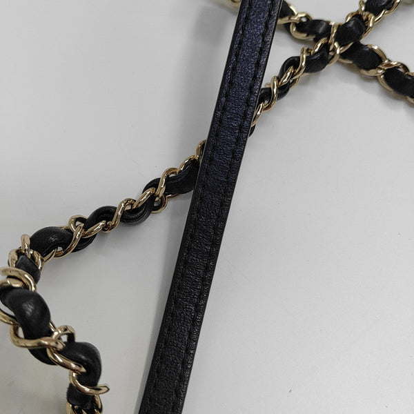 Quilted Lambskin Shoulder Bag Blue
