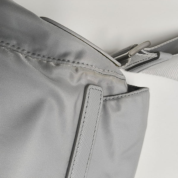 Vela Messenger Bag Nylon Blue