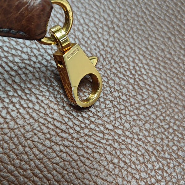 Kelly 32 Brown