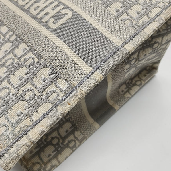 Book Tote Medium Oblique Canvas Gray