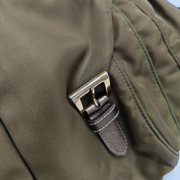 Vela Messenger Bag Nylon Green