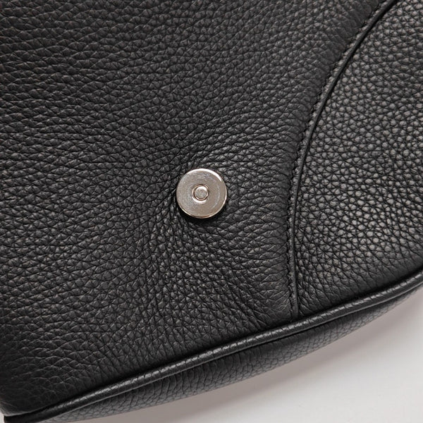 Saddle Medium Calfskin Black