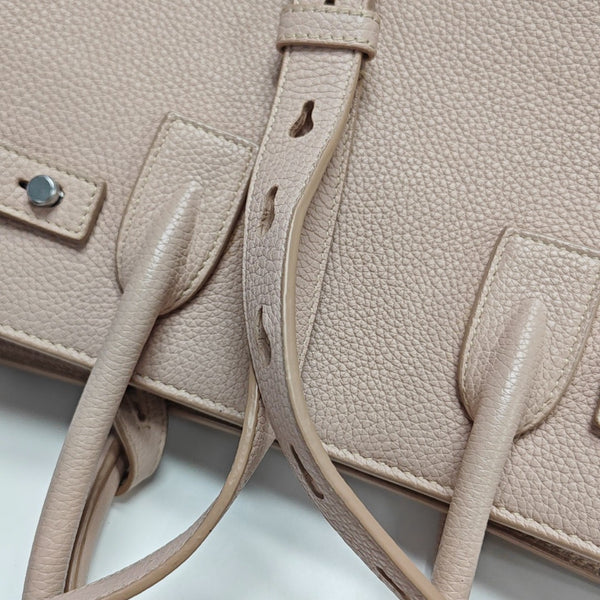 SAC DE JOUR Calfskin Pink