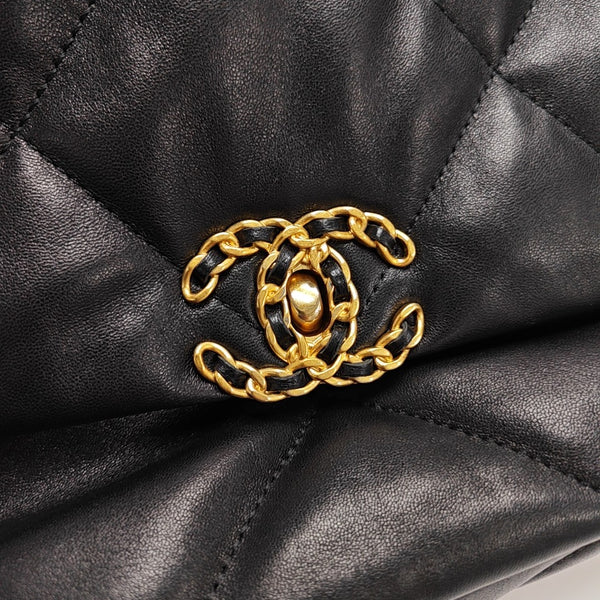 CHANEL 19 Small Quilted Lambskin Black