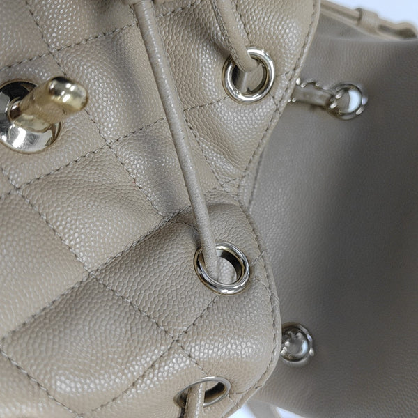 URBAN SPIRIT Quilted Grained Calfskin Beige