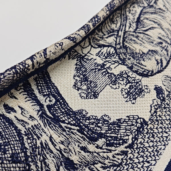 Book Tote Medium Canvas Blue