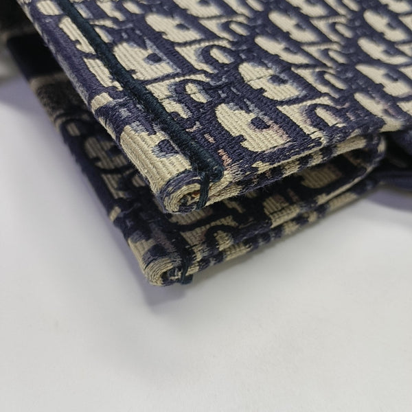 Book Tote Medium Oblique Canvas Blue