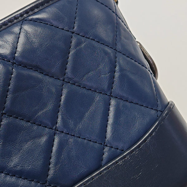 GABRIELLE Small Quilted Calfskin Blue