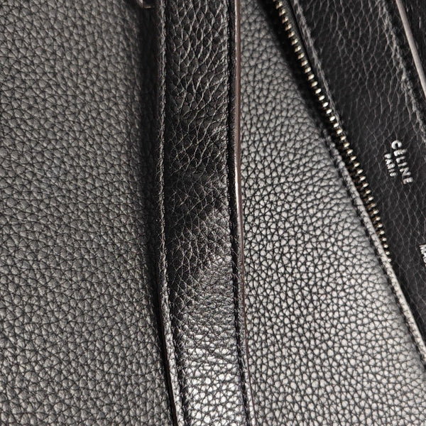 TRAPEZE Medium Calfskin Black