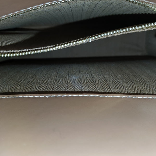 Standard Calfskin Brown