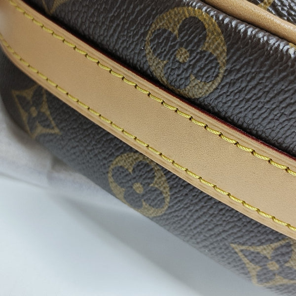 BOITE CHAPEAU PM Monogram Coated Canvas Brown