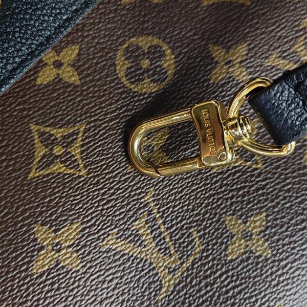 VÉNUS Monogram Coated Canvas Brown