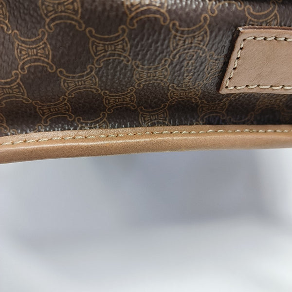 Coated Canvas Brown