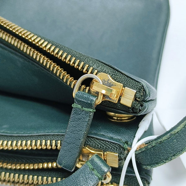Authenticated pre-owned TRIO Small Lambskin Green - Shoulder Bag at Looply