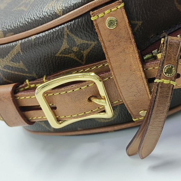 BOITE CHAPEAU MM Monogram Coated Canvas Brown