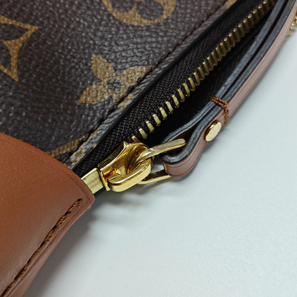 LOOP HOBO Monogram Coated Canvas Brown