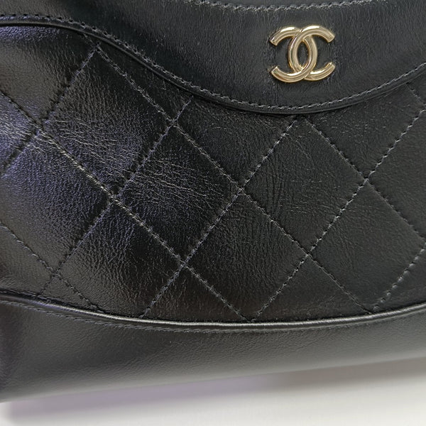 CHANEL 31 Nano Quilted Calfskin Black