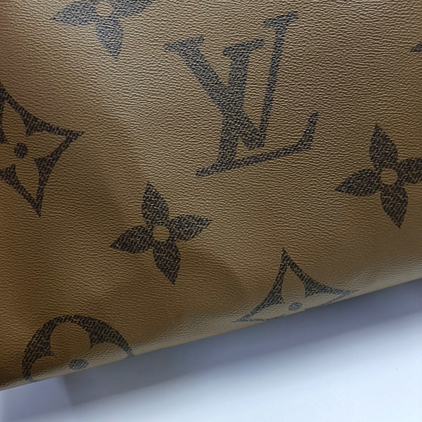 Authenticated pre-owned ONTHEGO GM Monogram Coated Canvas Brown - Tote Bag at Looply